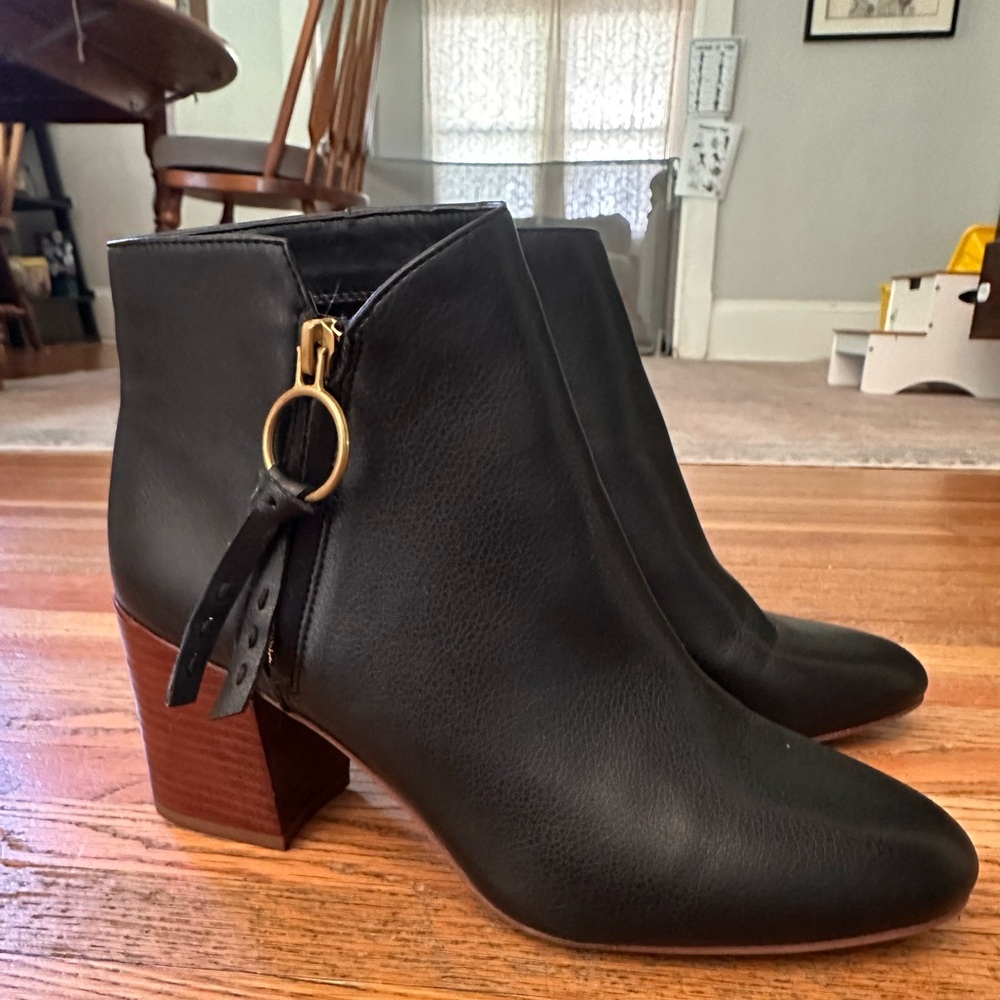 Franco Sarto Black Leather Ankle Booties with Wood Block Heel & Gold Ring